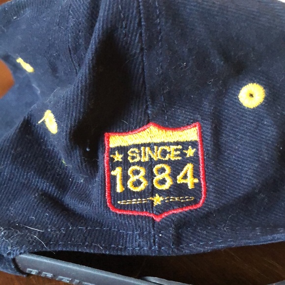 Breitling blue baseball style cap.  Navy Blue with gold logo - Picture 3 of 6